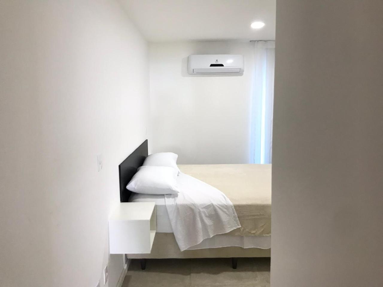 Apartamento com Vista da Piscina